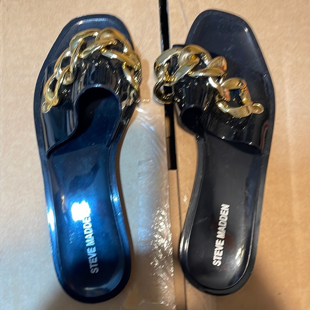 Steve Madden slides. Never worn.